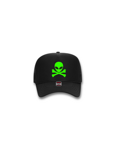 ALIEN SKULL BLACK TRUCKER HAT