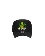 Load image into Gallery viewer, SMOKIN’ ALIEN BLACK TRUCKER HAT
